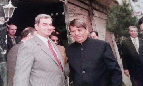 مع نائب رئيس وزراء الهند